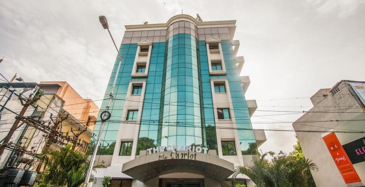 Hotel Chariot Csennai Kültér fotó