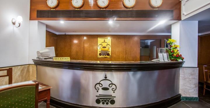 Hotel Chariot Csennai Kültér fotó