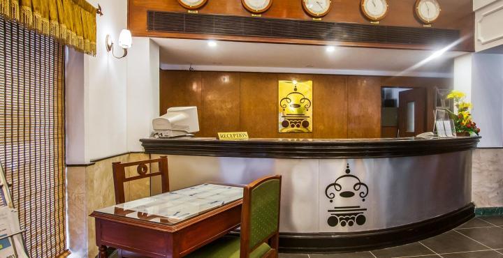 Hotel Chariot Csennai Kültér fotó